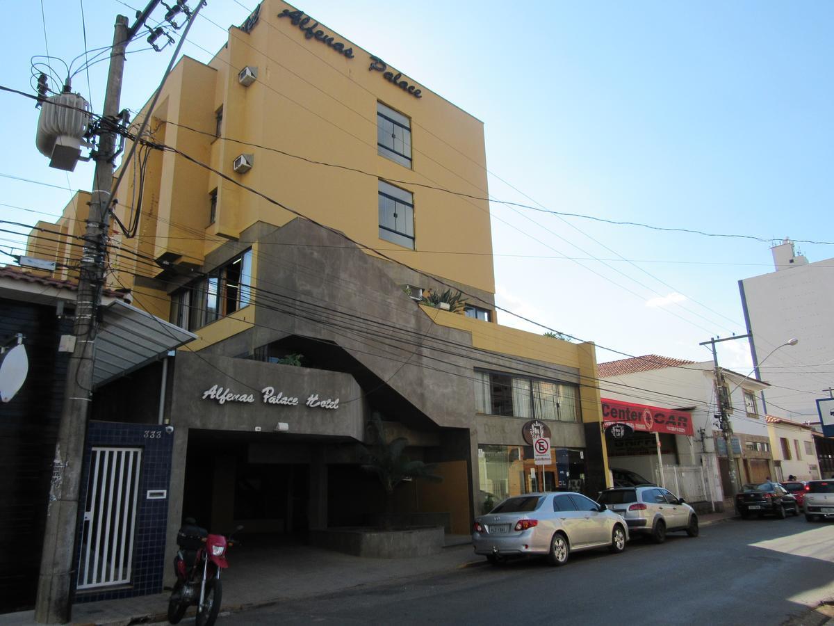 Alfenas Palace Hotel Bagian luar foto